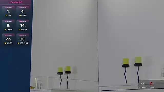 Snapshot of CelineMeyerr chatting on 7, 10, 2025 CelineMeyerr online show from 7, 10, 2025