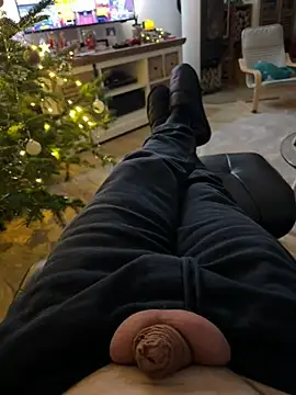 Snapshot of rundum40 chatting on 13, 12, 2024 rundum40 online show from 13, 12, 2024