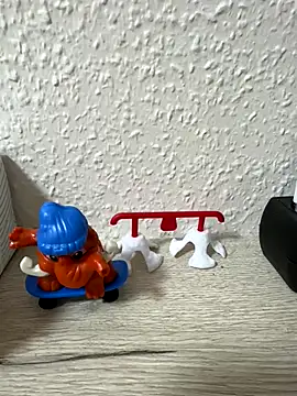 Snapshot of rundum40 chatting on 17, 11, 2025 rundum40 online show from 17, 11, 2025