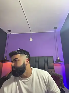 Lyon vach online show from 2, 2, 2026