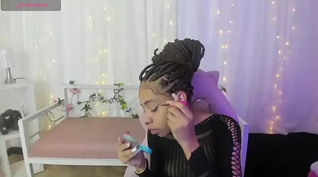 Abigail Wilson  online show from 19, 2, 2025