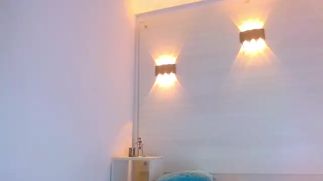 Snapshot of Molly_Spears chatting on 14, 2, 2025 Molly Spears online show from 14, 2, 2025