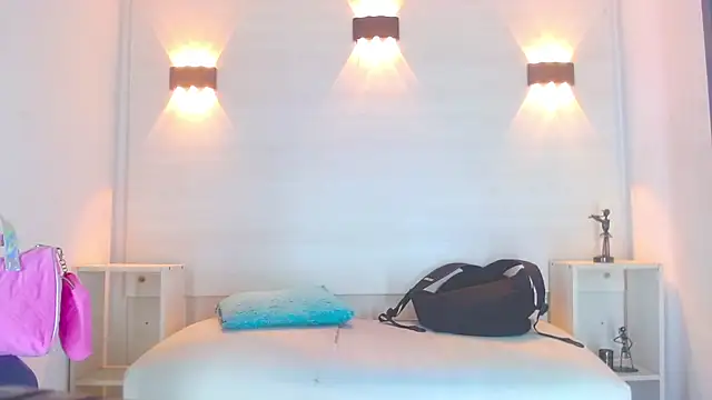 Snapshot of Molly_Spears chatting on 18, 2, 2025 Molly Spears online show from 18, 2, 2025