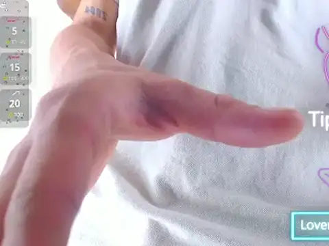 Snapshot of Molly_Spears chatting on 20, 2, 2025 Molly Spears online show from 20, 2, 2025