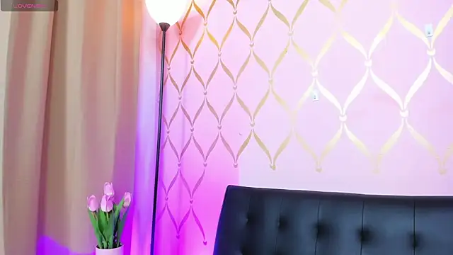 ladylians online show from 19, 12, 2024