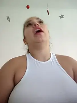 LaurenWelly  online show from 21, 11, 2025