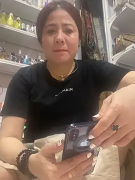 Snapshot of Cesywet chatting on 5, 3, 2025 Cesywet online show from 5, 3, 2025