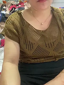 Snapshot of Cesywet chatting on 22, 9, 2025 Cesywet online show from 22, 9, 2025