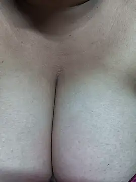 Snapshot of Rinki_Guptaa chatting on 23, 2, 2025 Rinki Guptaa online show from 23, 2, 2025