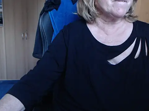 Snapshot of _sunshine__ chatting on 22, 5, 2026 sunshine online show from 22, 5, 2026