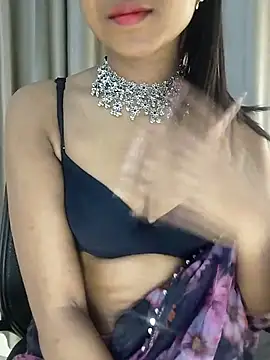 Snapshot of Rinika_67 chatting on 9, 11, 2025 Rinika 67 online show from 9, 11, 2025