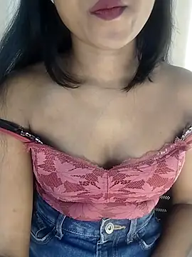 Snapshot of Rinika_67 chatting on 15, 12, 2025 Rinika 67 online show from 15, 12, 2025