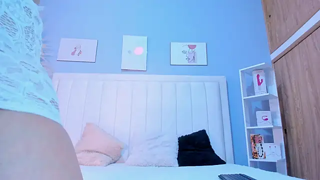 Paula-Brown1 online show from 12, 3, 2025