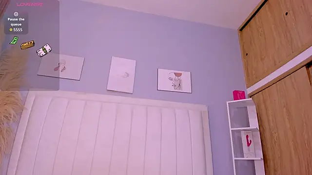 Paula-Brown1 online show from 9, 10, 2025