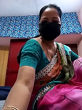 Snapshot of Tamil_sreelekha chatting on 2, 12, 2025 Tamil sreelekha online show from 2, 12, 2025