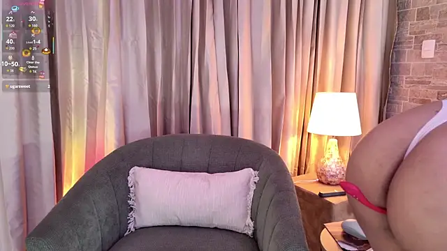 Snapshot of candyy_bella chatting on 23, 2, 2026 candyy bella online show from 23, 2, 2026