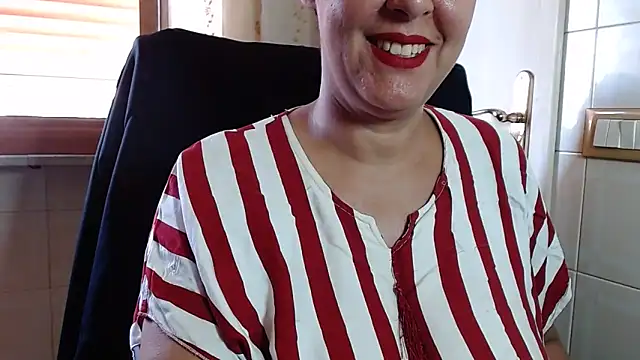 Foxlady2271 online show from 27, 5, 2026
