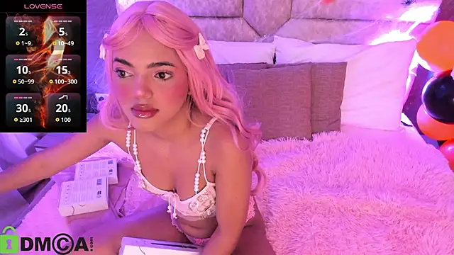 Snapshot of Cristal__adams chatting on 31, 10, 2025 Cristal adams online show from 31, 10, 2025