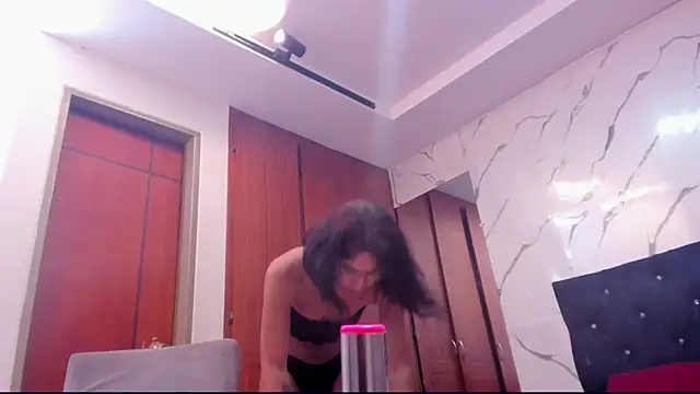 Snapshot of evelyn_wine chatting on 28, 9, 2025 evelyn wine online show from 28, 9, 2025