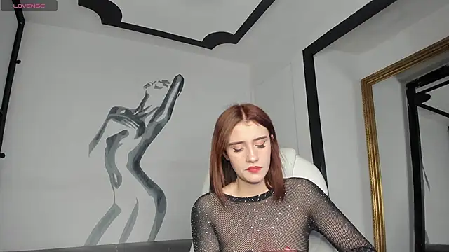 TinaJonnes  online show from 31, 1, 2025