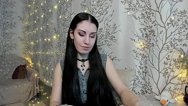 Mary0Lou online show from 6, 12, 2024