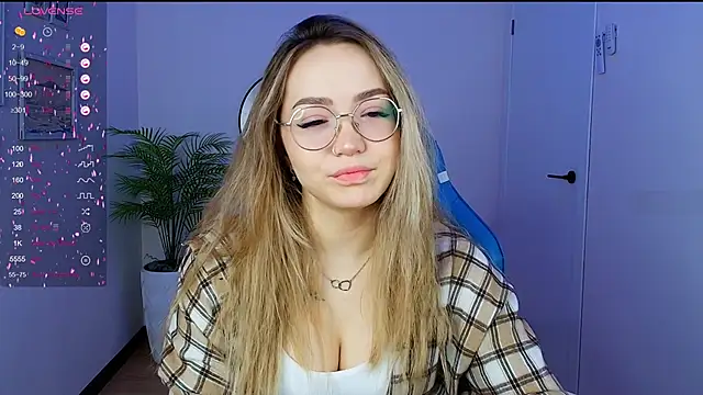 Evia r0se online show from 5, 2, 2025