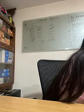 Snapshot of Catherine_summer1 chatting on 24, 12, 2024 Catherine summer1 online show from 24, 12, 2024