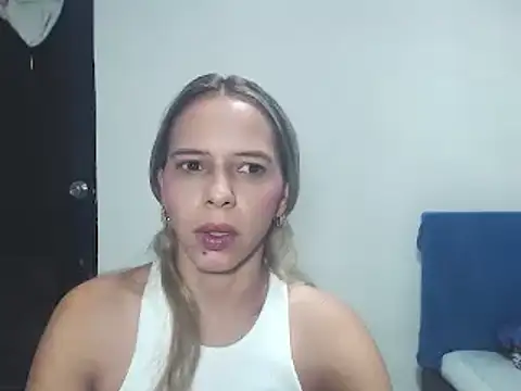 Snapshot of SusanLeroy chatting on 19, 2, 2025 SusanLeroy online show from 19, 2, 2025