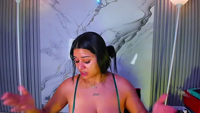 venusowen  online show from 18, 7, 2026
