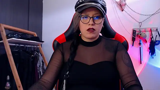 Snapshot of LilithSharon chatting on 15, 1, 2025 LilithSharon online show from 15, 1, 2025