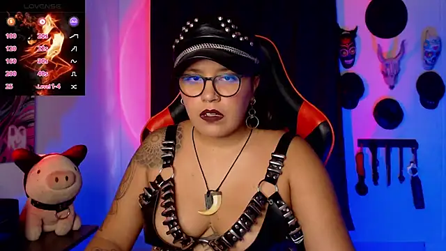 Snapshot of LilithSharon chatting on 17, 2, 2025 LilithSharon online show from 17, 2, 2025