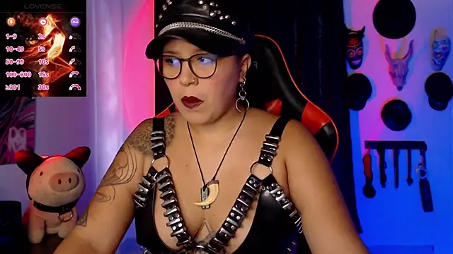 Snapshot of LilithSharon chatting on 27, 9, 2025 LilithSharon online show from 27, 9, 2025