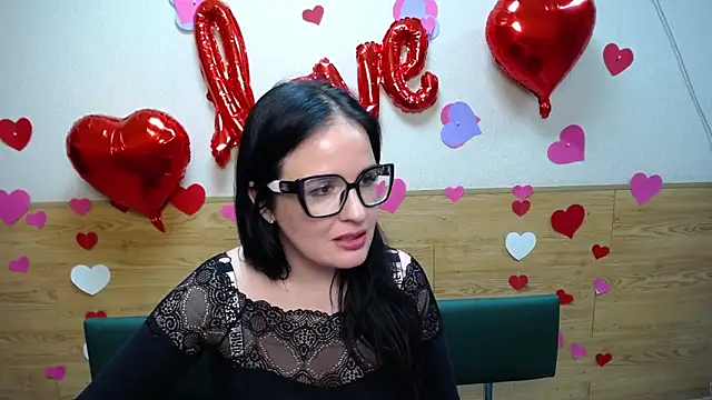 TayaBoret online show from 3, 2, 2025