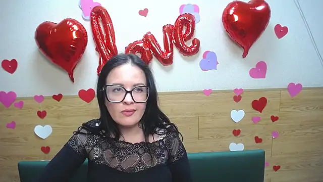 TayaBoret online show from 5, 2, 2025