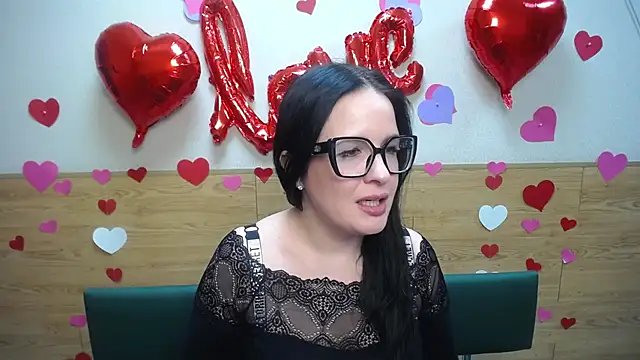 TayaBoret online show from 10, 2, 2025