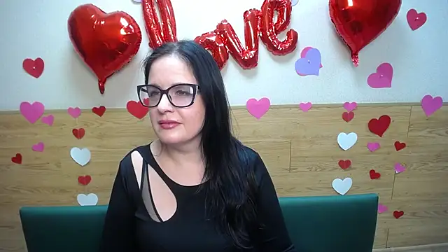 TayaBoret online show from 15, 2, 2025