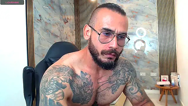 Snapshot of hanz_col chatting on 23, 2, 2025 hanz col online show from 23, 2, 2025