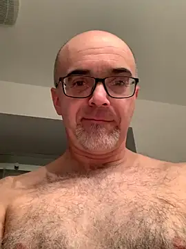 Snapshot of MaxVain chatting on 3, 1, 2025 MaxVain online show from 3, 1, 2025