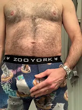 Snapshot of MaxVain chatting on 5, 3, 2025 MaxVain online show from 5, 3, 2025