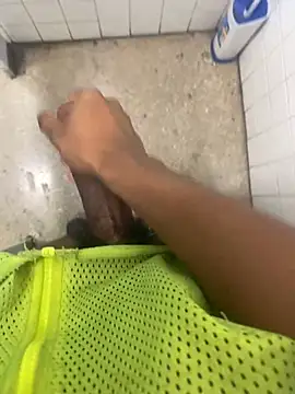 Snapshot of zeekBbc chatting on 2, 2, 2025 zeekBbc online show from 2, 2, 2025