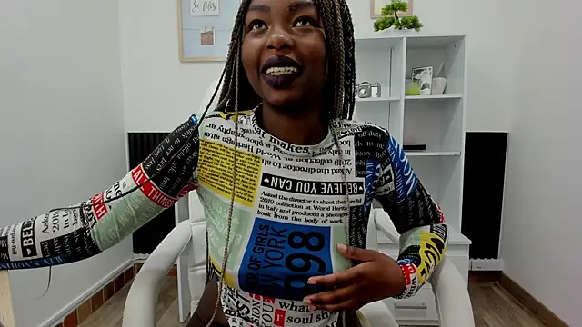  Zooee online show from 8, 1, 2025