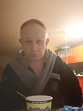 Snapshot of X46x chatting on 14, 10, 2025 X46x online show from 14, 10, 2025