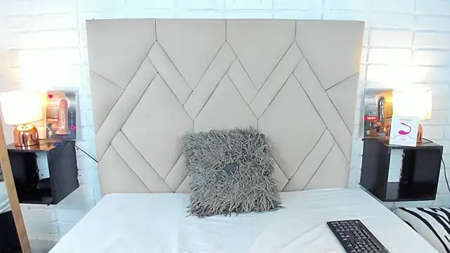 Isis Osman online show from 26, 1, 2025