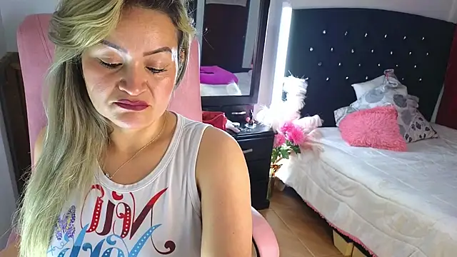 scarletteowens online show from 6, 2, 2026