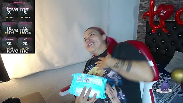 Bruja  Scarlata online show from 17, 2, 2025