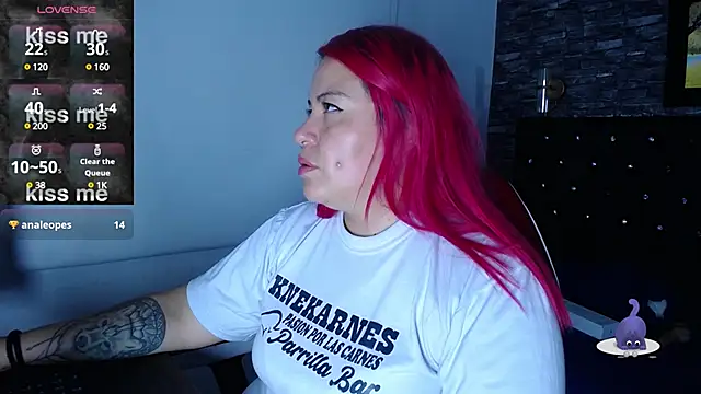 Bruja  Scarlata online show from 25, 2, 2025