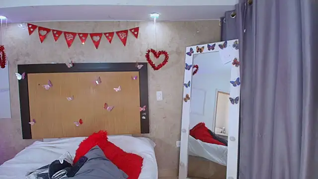 Snapshot of mialopez52 chatting on 18, 2, 2026 mialopez52 online show from 18, 2, 2026