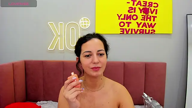 Linda Insatiable online show from 16, 3, 2025