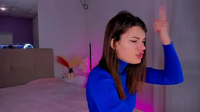 Laura Leee online show from 22, 1, 2025