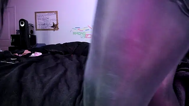 Snapshot of Midnightrose11 chatting on 14, 1, 2025 Midnightrose11 online show from 14, 1, 2025